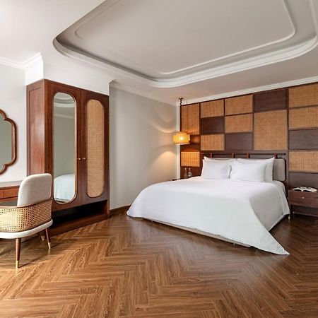 La Siesta Classic Hang Thung Hanoi Esterno foto A bedroom at the hotel