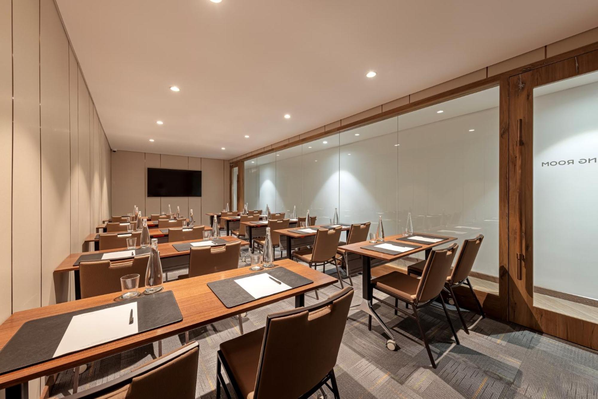 La Siesta Classic Hang Thung Hanoi Esterno foto Meeting room