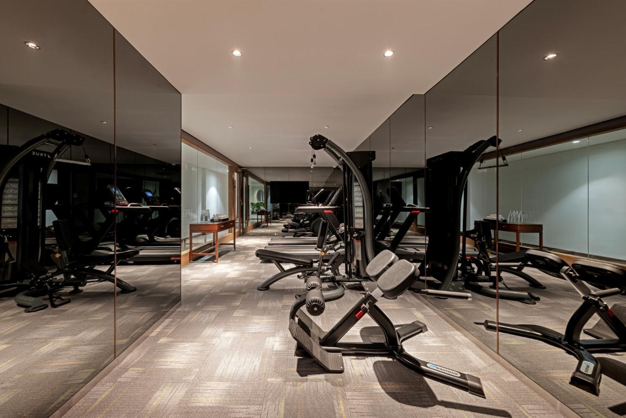 La Siesta Classic Hang Thung Hanoi Esterno foto The gym at The Dorchester